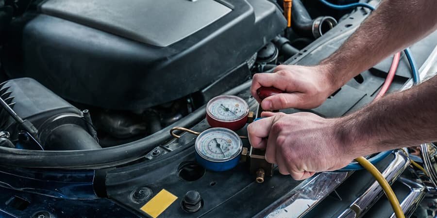 Cadillac cabin air conditioning service in Al Quoz 4