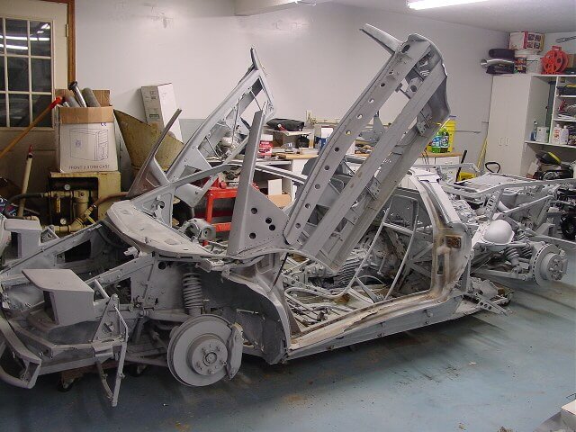 Lamborghini spare parts in Dubai workshop inspection