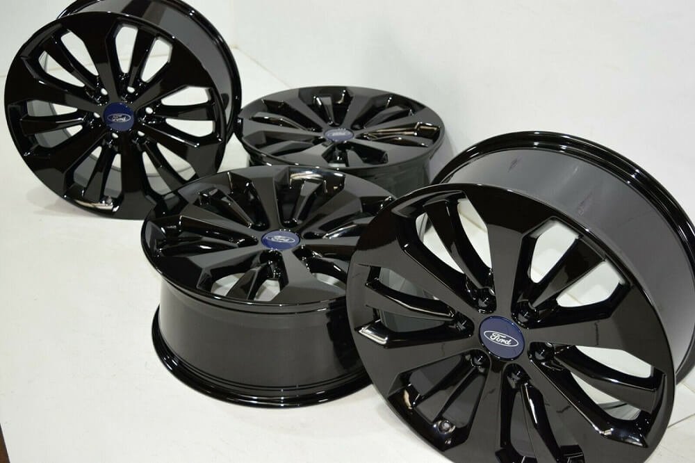 Ford alloy wheel barrel and mounting face inspection