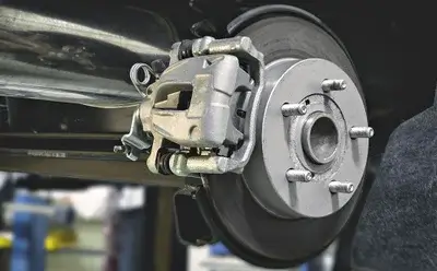 Lincoln brake repair and inspection in Dubai