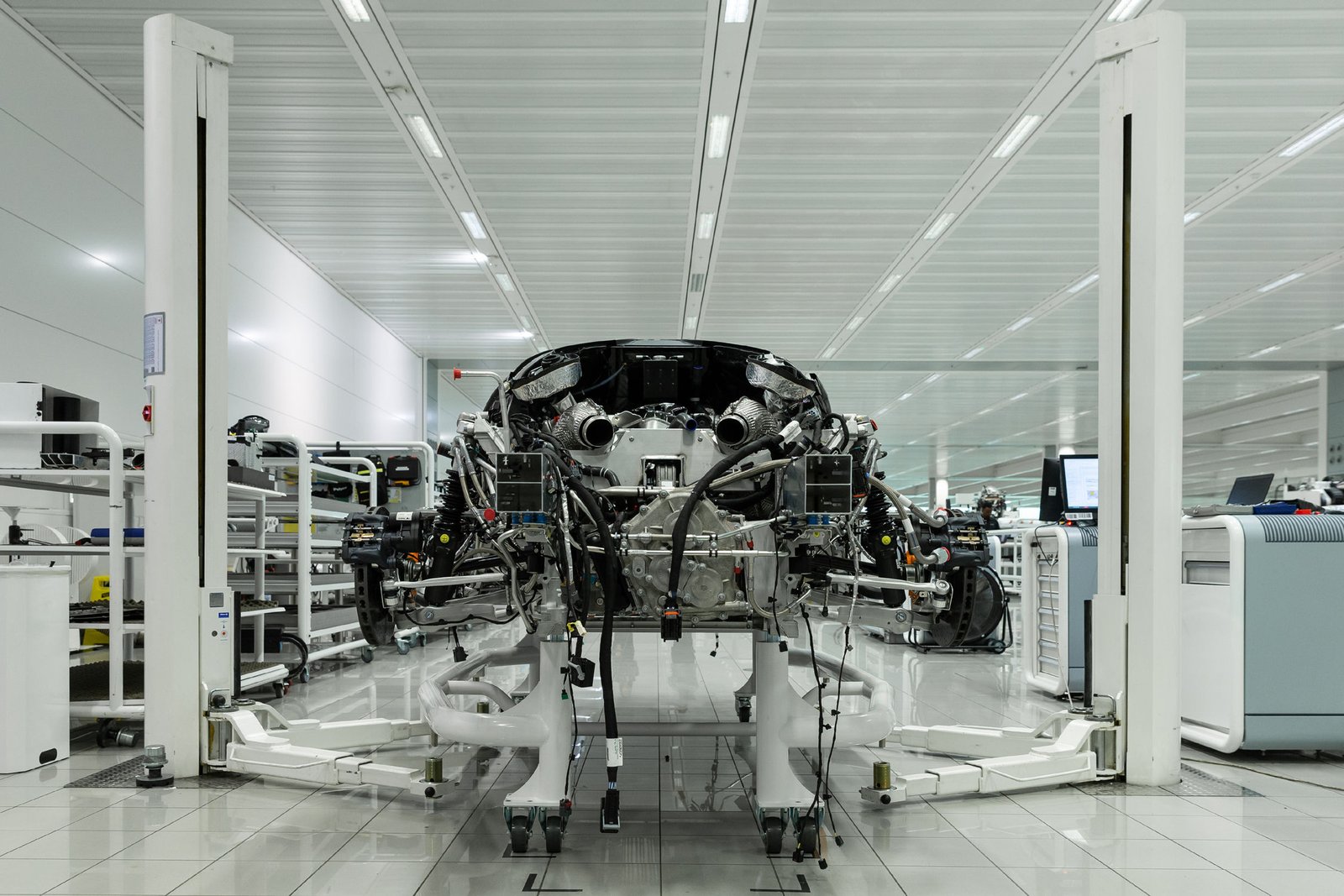 Transmission filter and pan components inspected during McLaren service