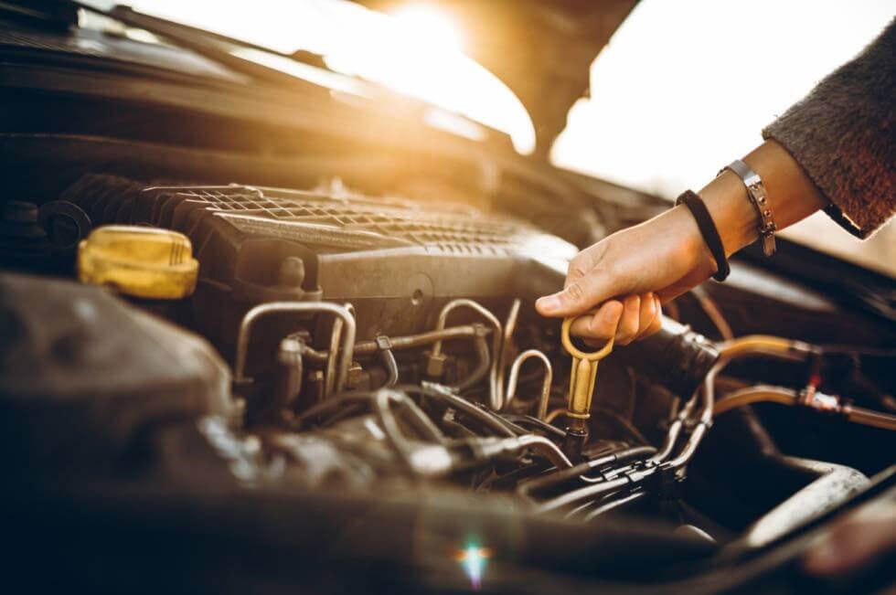 Porsche Oil Change Dubai workshop inspection