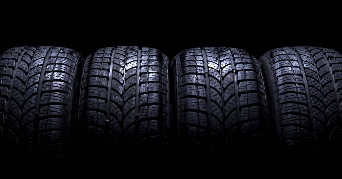 Lincoln wheel and tire inspection
