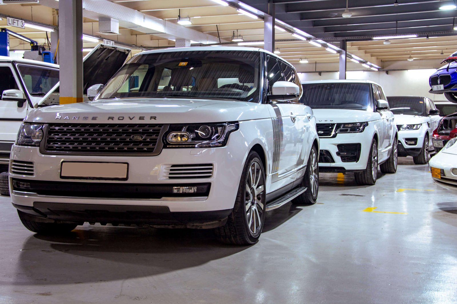 Land Rover body repair inspection in a Dubai body shop