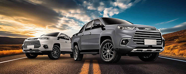 JMC pickup vehicles prepared for a diagnostic assessment in Dubai